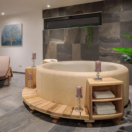 Luxury White Pearl With Pool Вилла